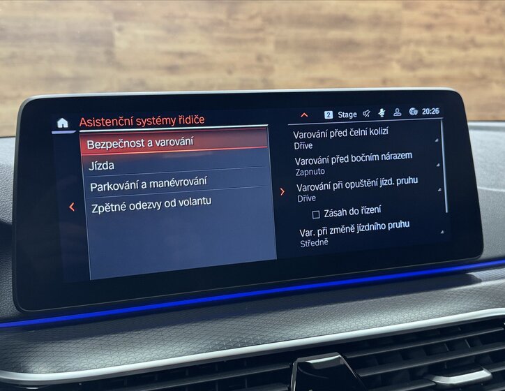 BMW Řada 5 Sedan / Limuzína 4,4 l 390 kw