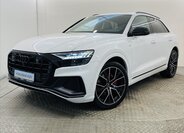 Audi Q8 SUV / Terénní 3,0 l 210 kw