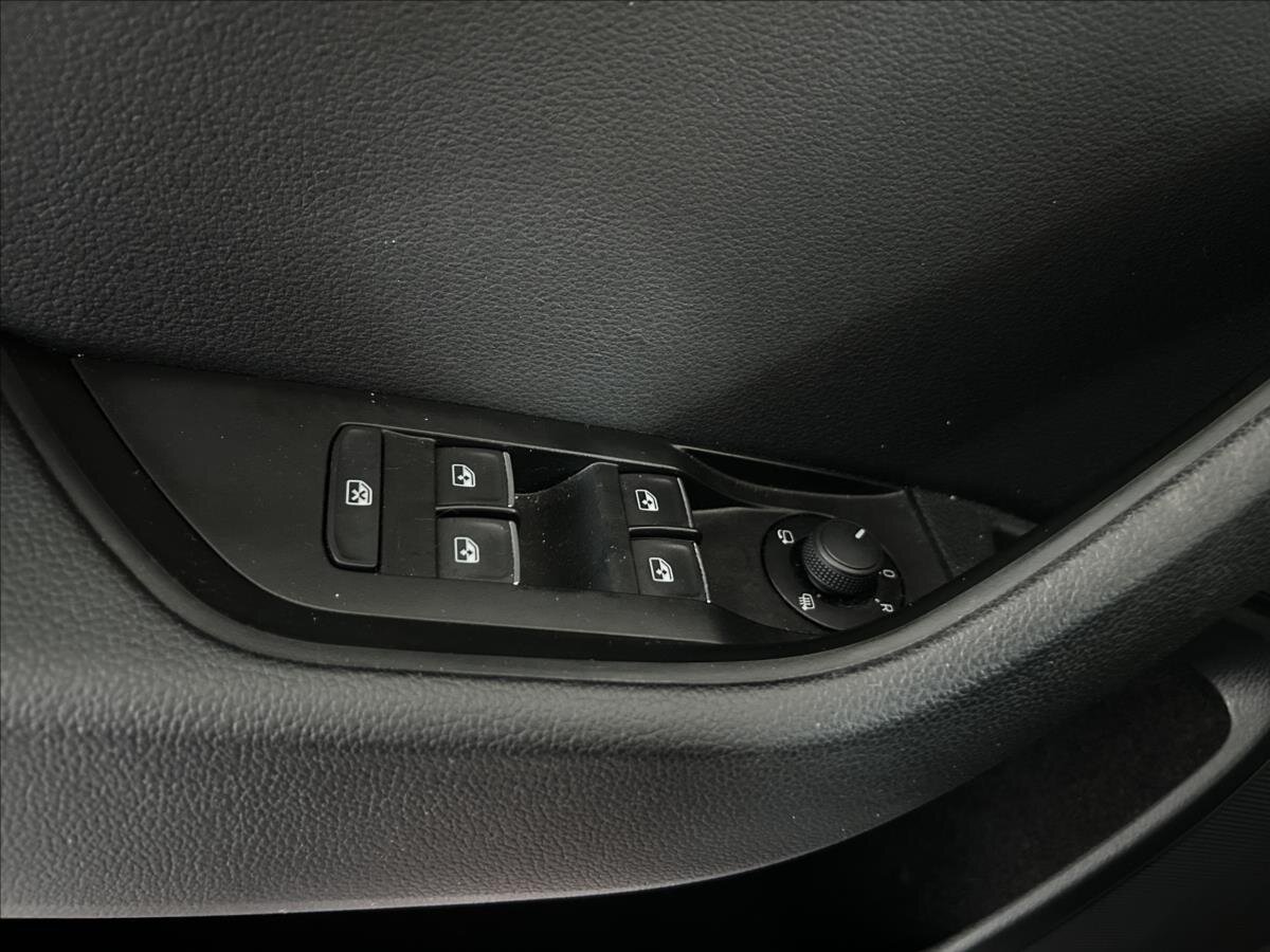 Škoda Superb Sedan / Limuzína 1,4 l 110 kw