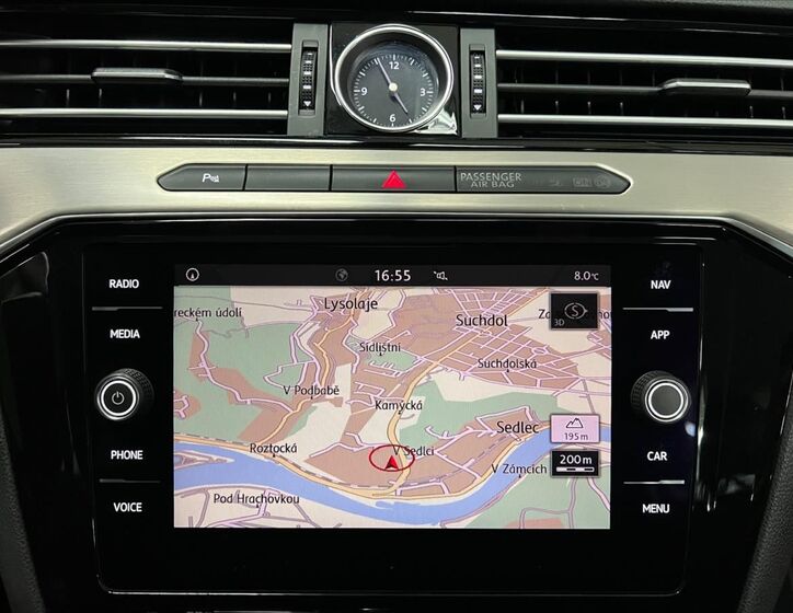 Volkswagen Passat 13