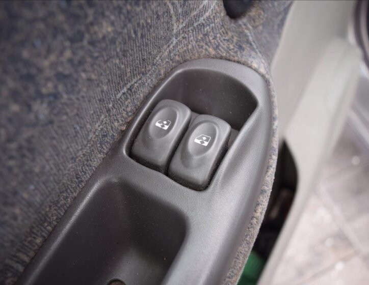 Renault Scénic Kombi 1,9 l 72 kw