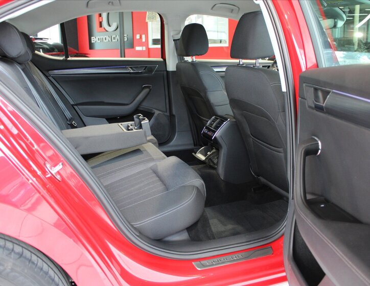 Škoda Superb Ostatní 2,0 l 110 kw