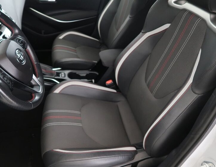 Toyota Corolla Sedan 1,8 l 72 kw