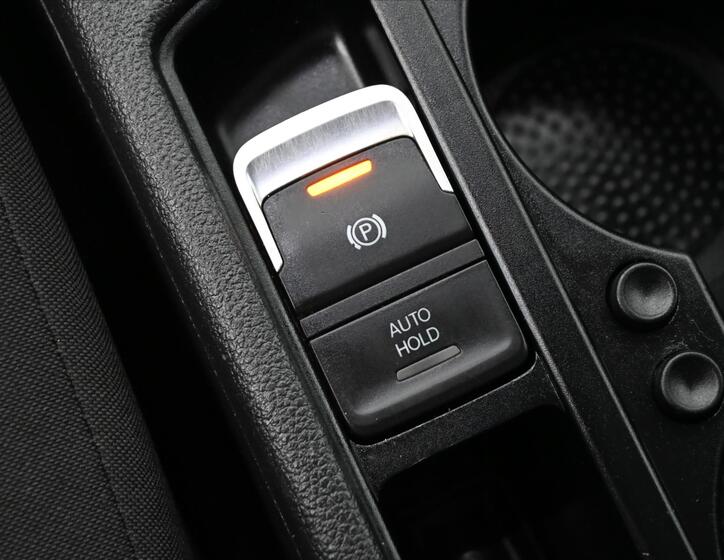 Volkswagen Touran 24