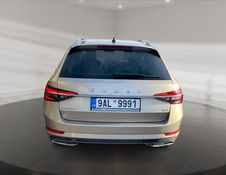 Škoda Superb Kombi 2,0 l 147 kw