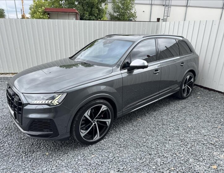 Audi SQ7 Kombi 4,0 l 320 kw