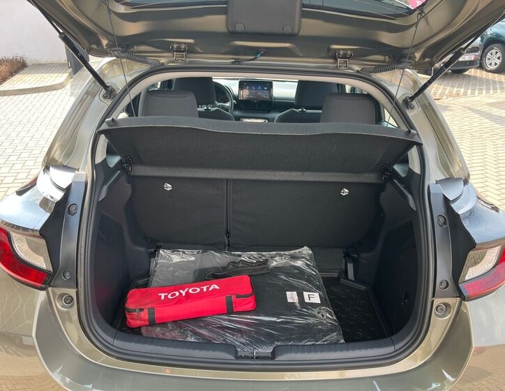 Toyota Yaris Hatchback 1,5 l 68 kw