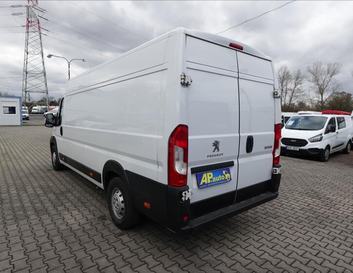 Peugeot Boxer Ostatní 2,2 l 121 kw