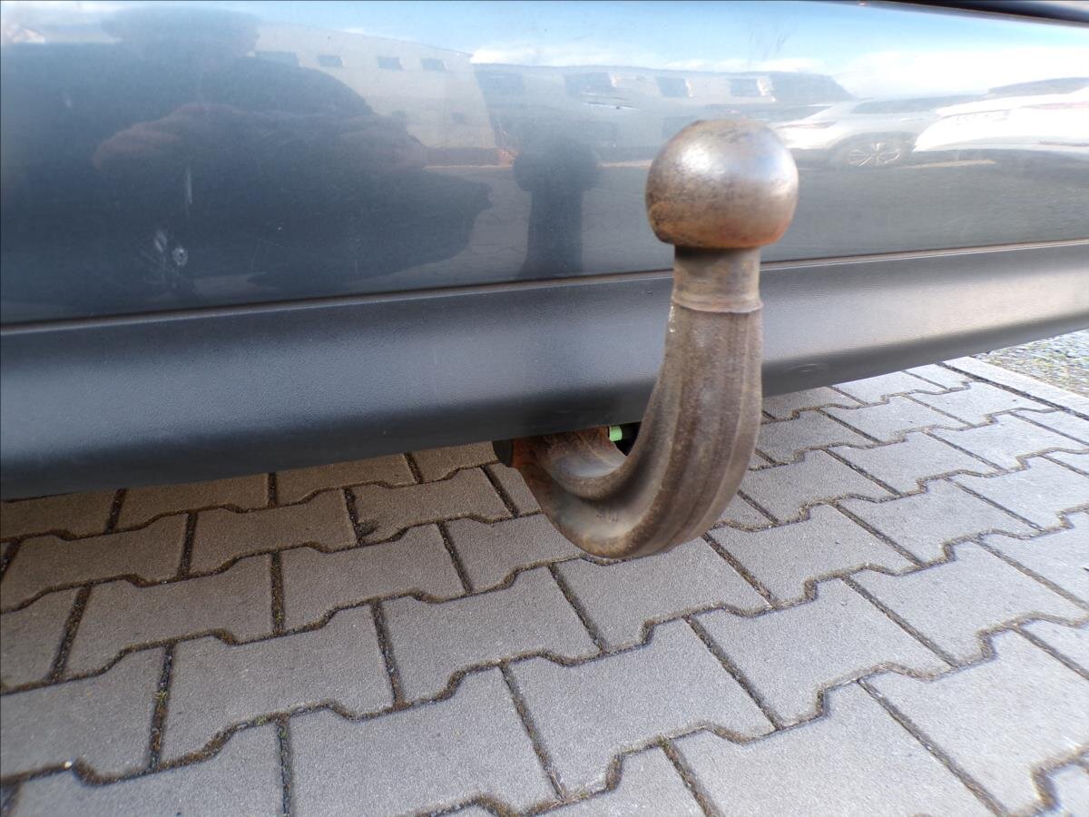 Seat Alhambra MPV 2,0 l 103 kw