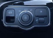 Mercedes-Benz Třídy A Sedan / Limuzína 1,3 l 120 kw