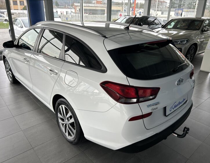 Hyundai i30 Kombi 1,4 l 103 kw