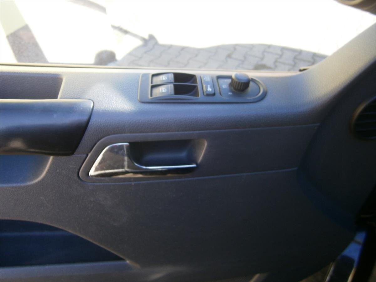 Volkswagen Multivan Kombi 1,9 l 75 kw