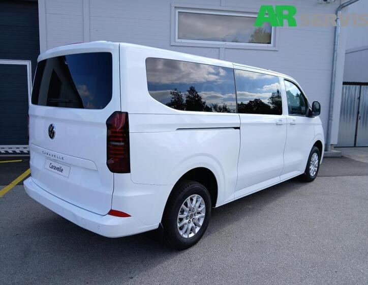 Volkswagen Caravelle 5