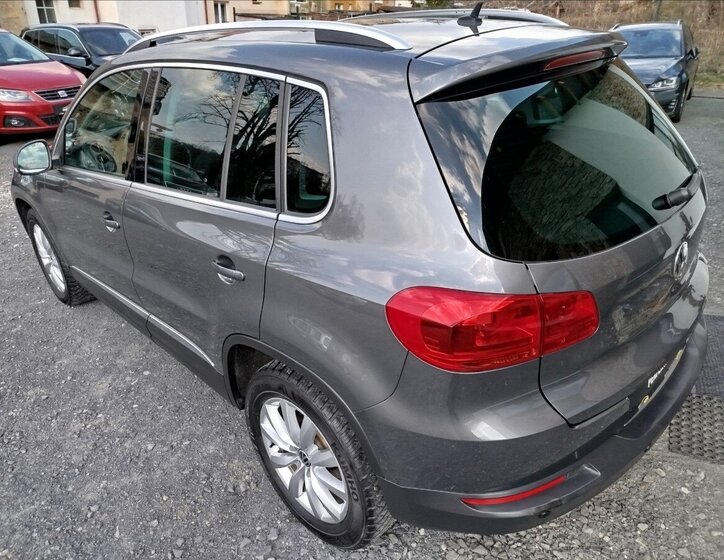 Volkswagen Tiguan SUV / Terénní 1,4 l 118 kw