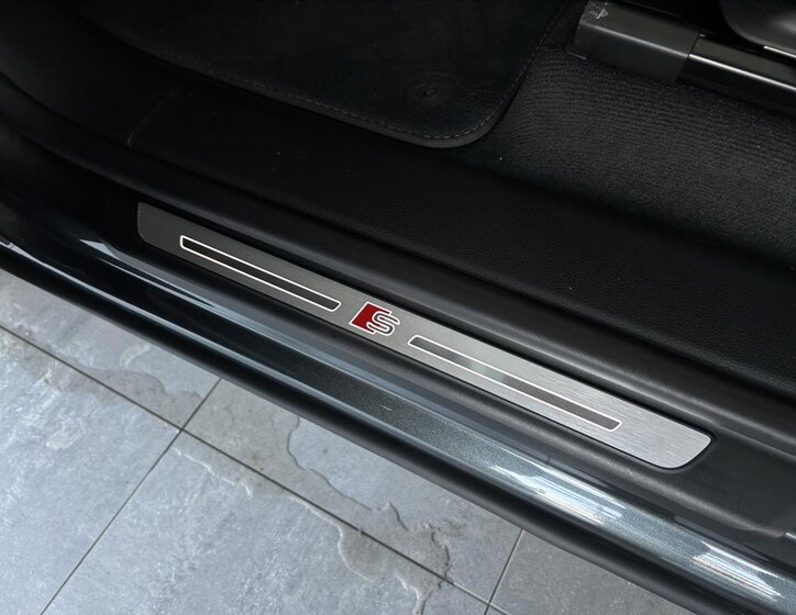 Audi Q8 SUV 3,0 l 250 kw