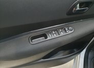 Peugeot 5008 MPV 1,6 l 88 kw