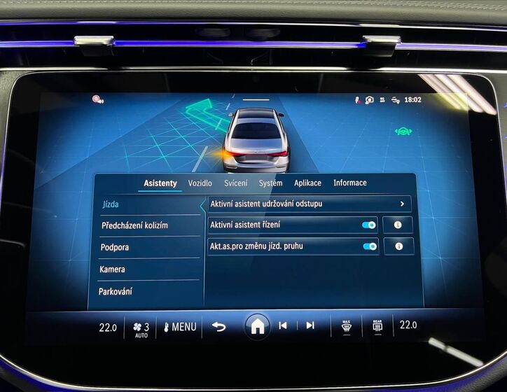 Mercedes-Benz Třídy E 18