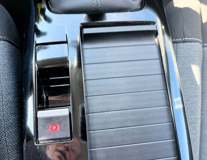 Citroën C4 SUV / Terénní 1,2 l 96 kw