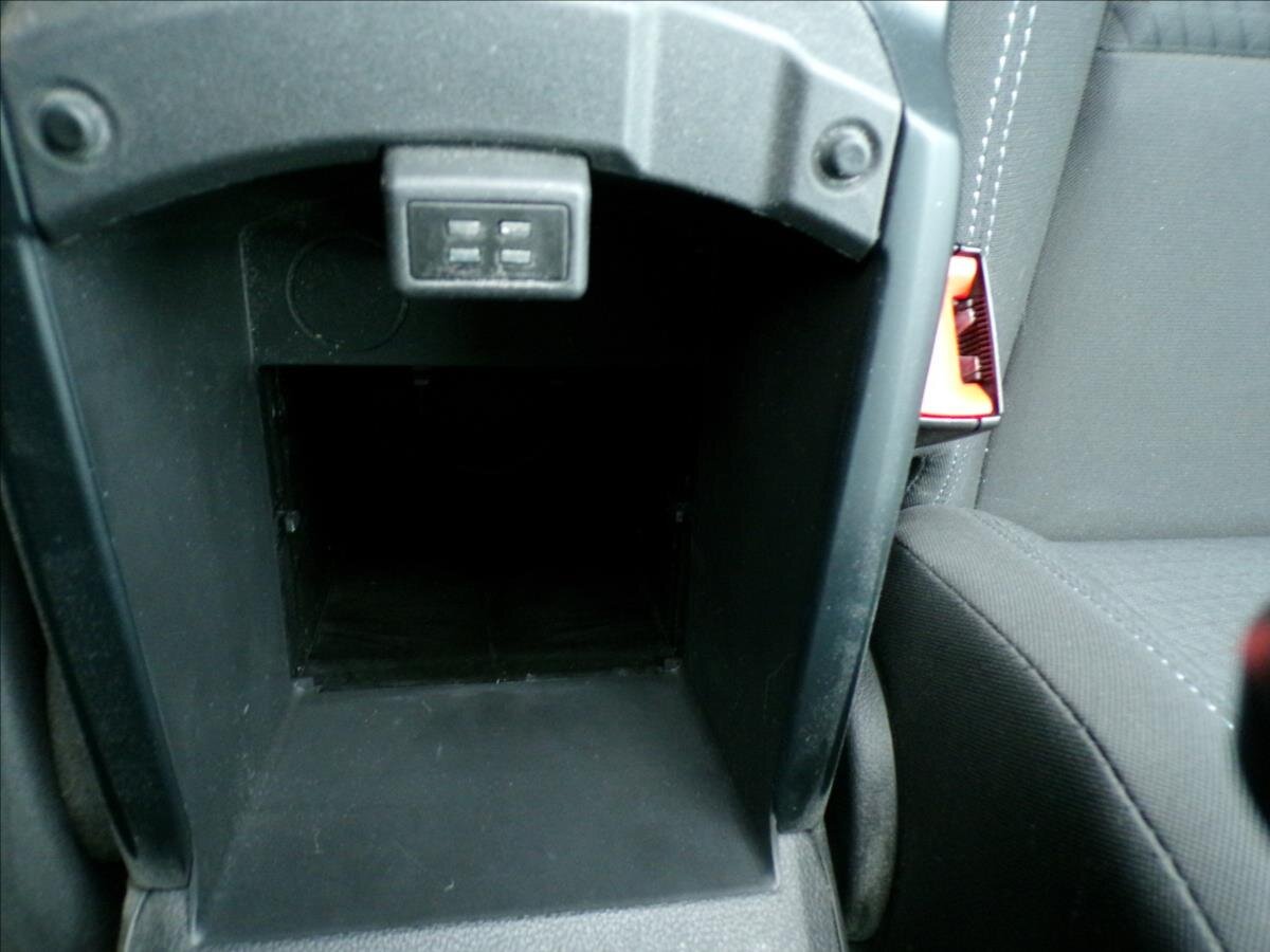 Ford C-MAX Kombi 1,5 l 110 kw