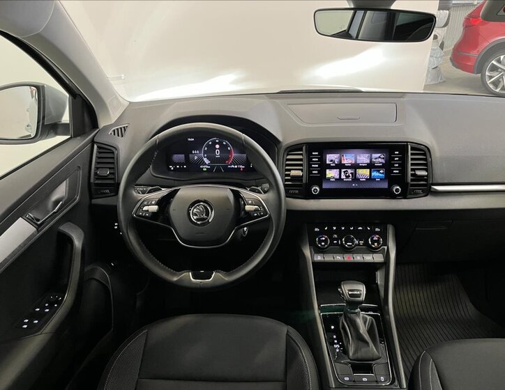 Škoda Karoq SUV / Terénní 1,5 l 110 kw