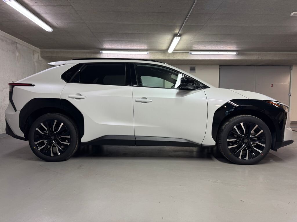 Toyota bZ4X Hatchback 0,0 252 kw