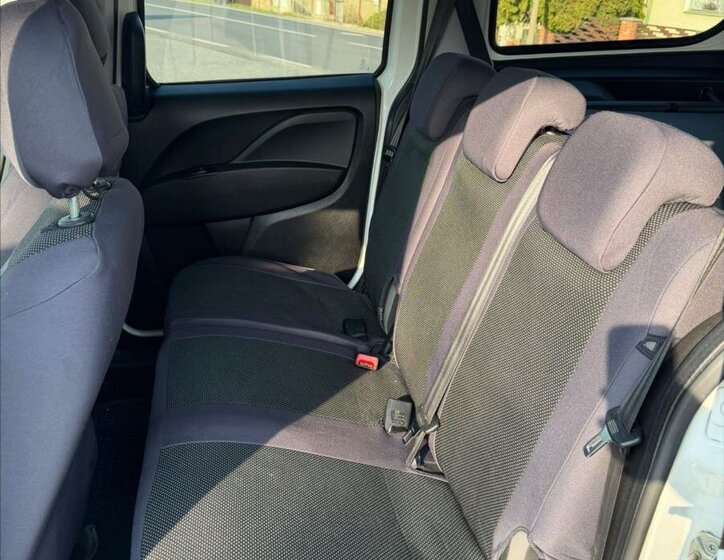 Fiat Dobló MPV 1,6 l 77 kw