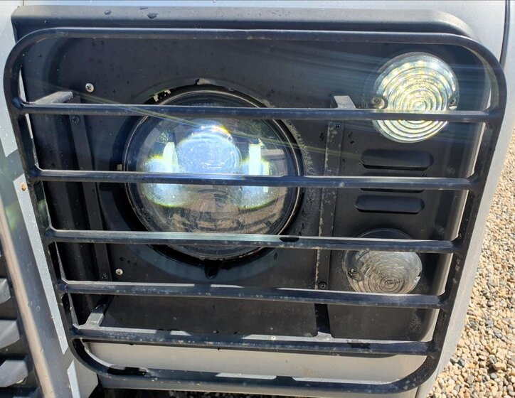 Land Rover Defender Ostatní 2,5 l 90 kw