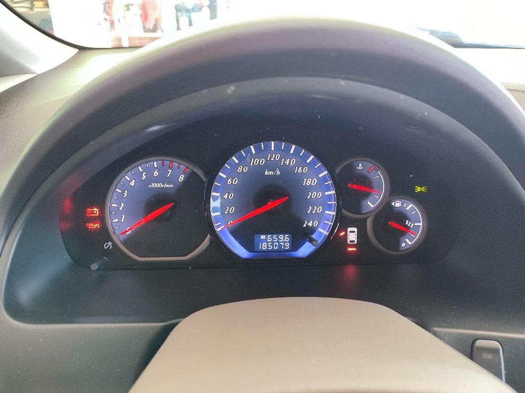 Mitsubishi Grandis MPV 2,4 l 121 kw