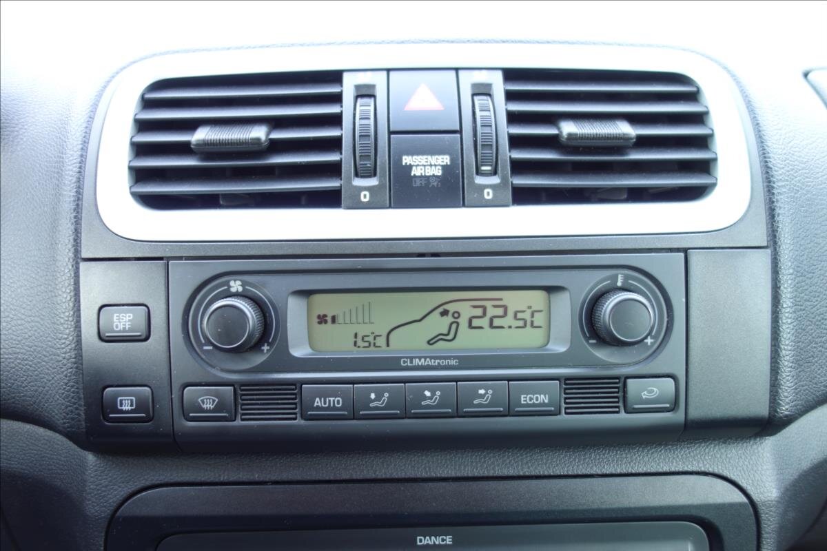 Škoda Roomster Kombi 1,4 l 63 kw