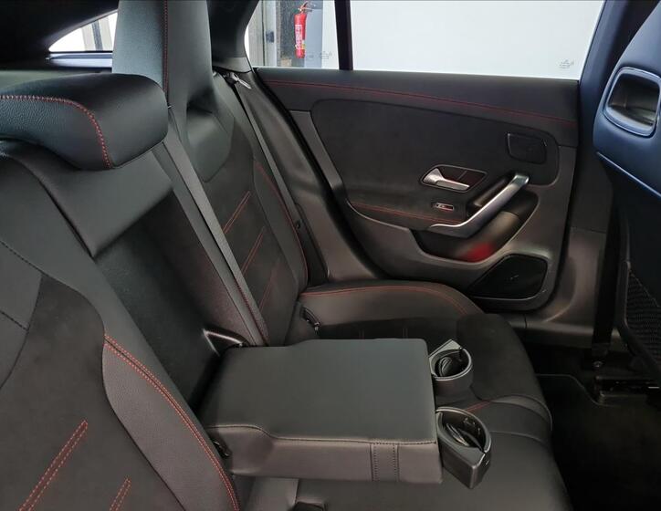 Mercedes-Benz CLA 20