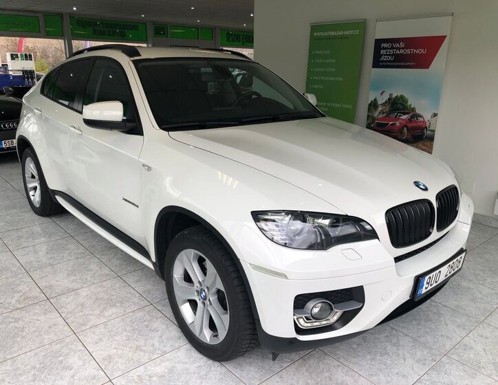 BMW X6 Kombi 3,0 l 180 kw