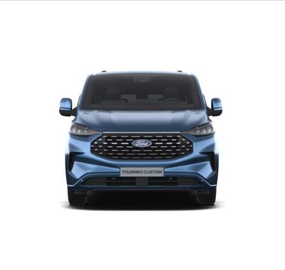 Ford Tourneo Custom 2