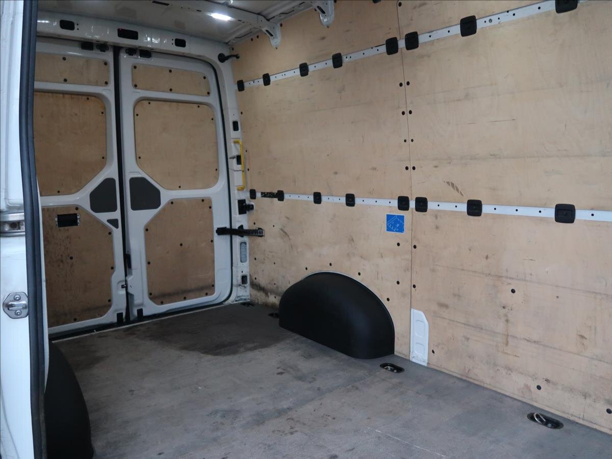 Volkswagen Crafter Ostatní 2,0 l 103 kw