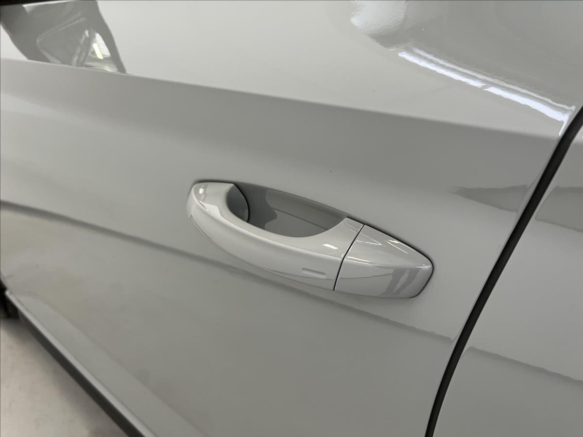 Škoda Scala Hatchback 999,0 85 kw