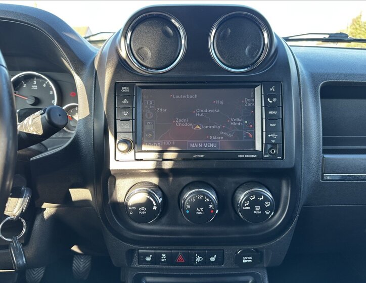 Jeep Compass SUV 2,1 l 120 kw