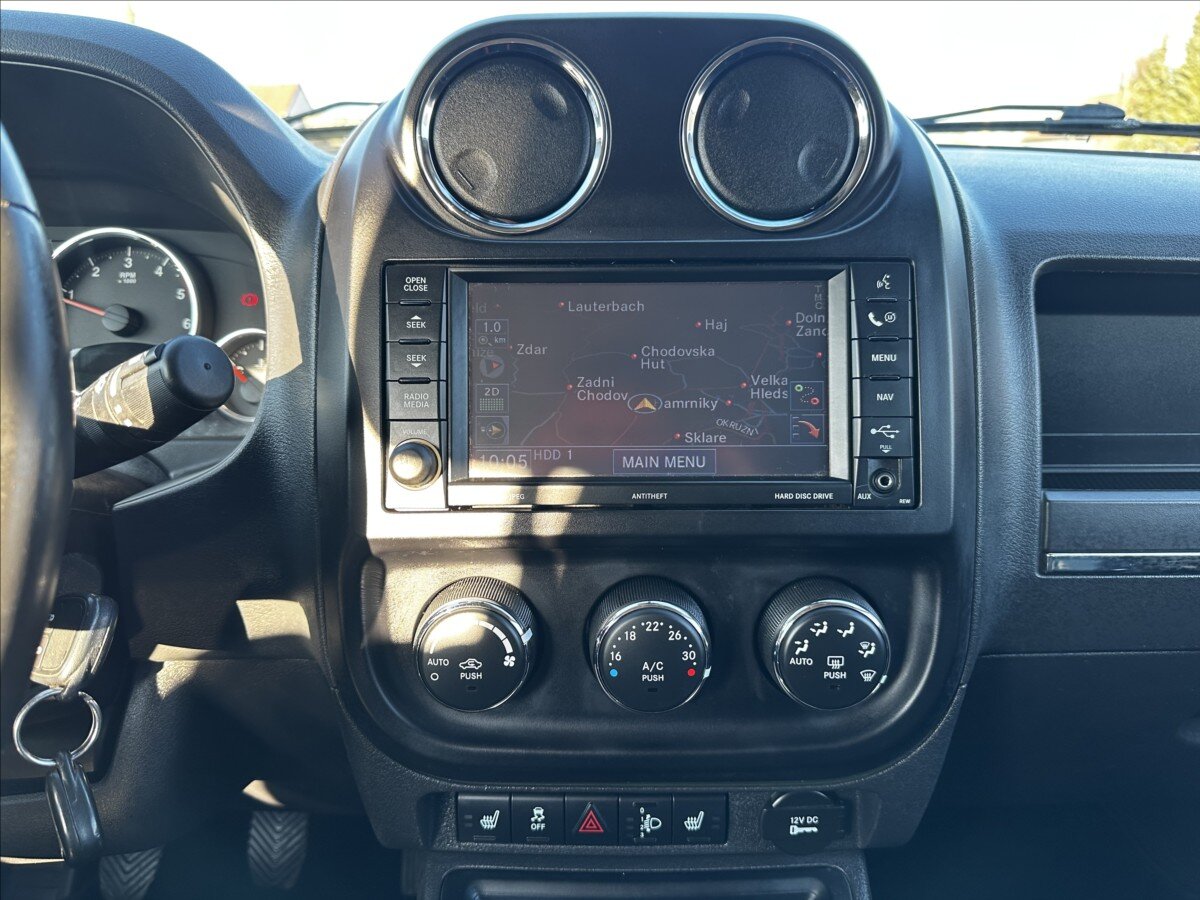 Jeep Compass SUV 2,1 l 120 kw