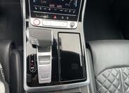 Audi SQ8 17