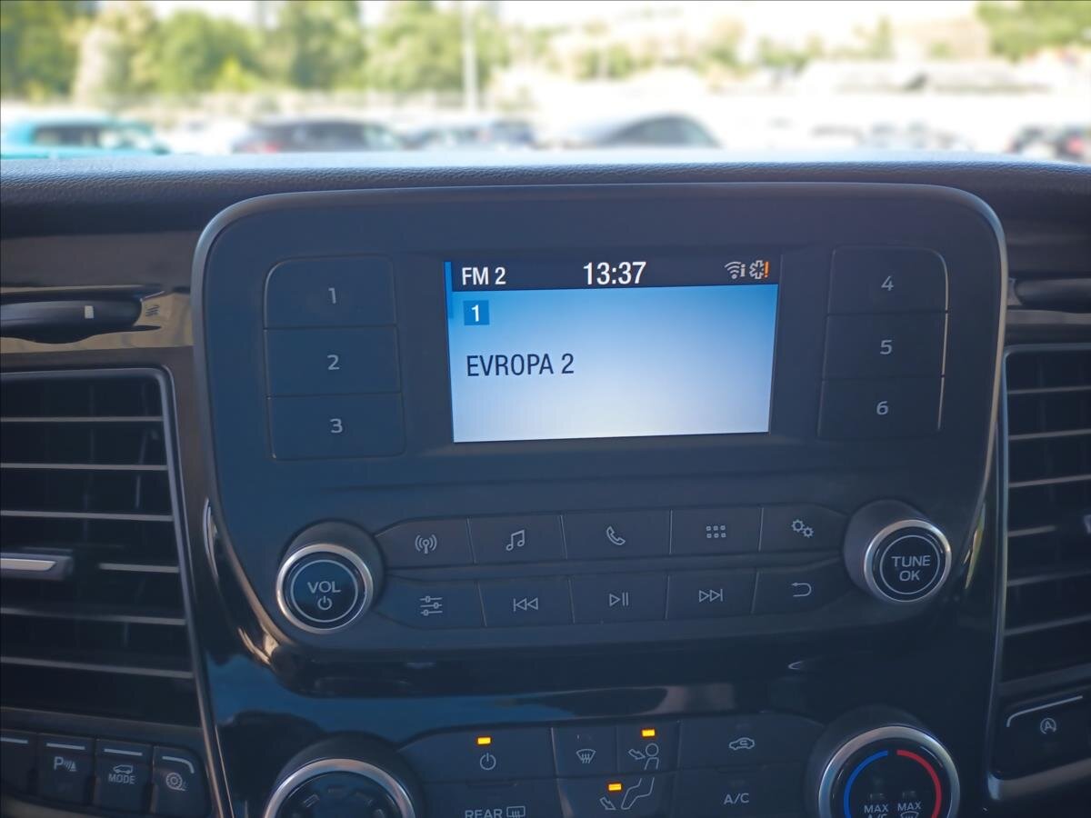 Ford Tourneo Custom VAN / Minibus 2,0 l 96 kw