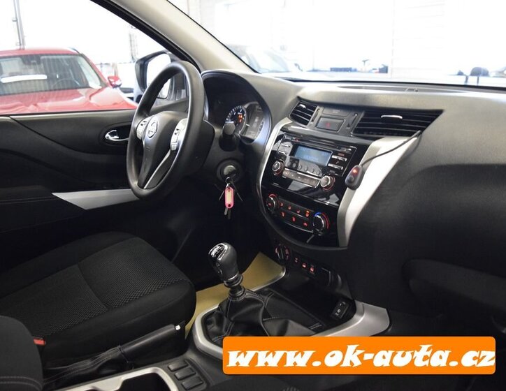 Nissan Navara Pick-up 2,3 l 120 kw