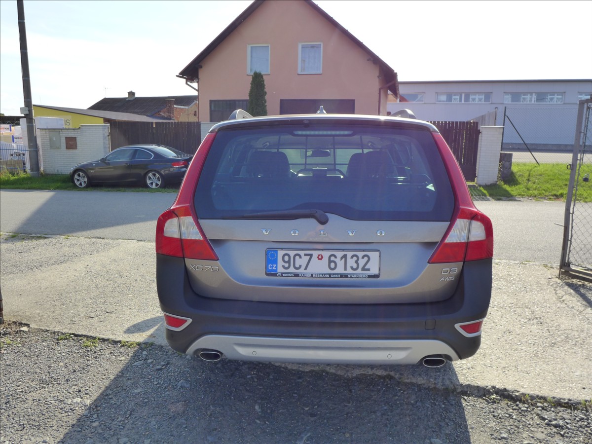 Volvo XC70