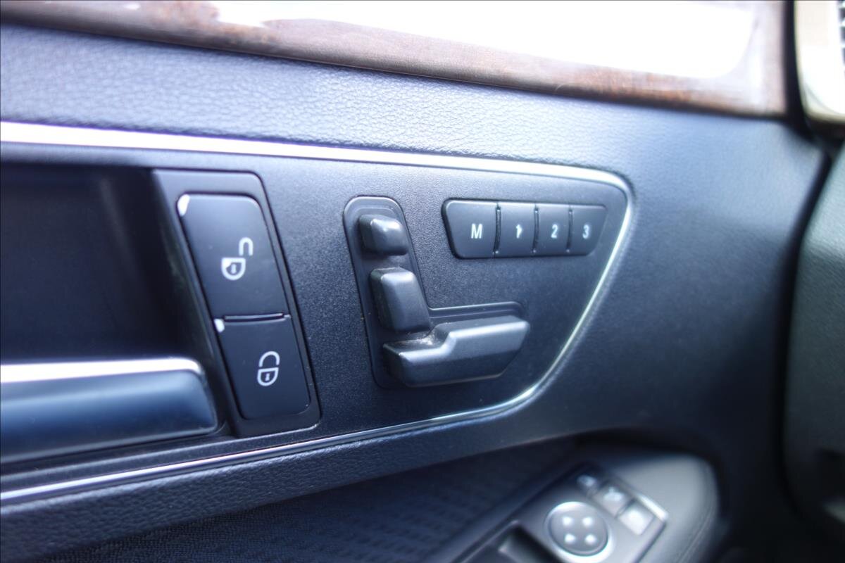 Mercedes-Benz Třídy E Kombi 3,0 l 195 kw