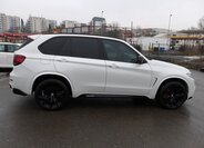 BMW X5 SUV 3,0 l 280 kw
