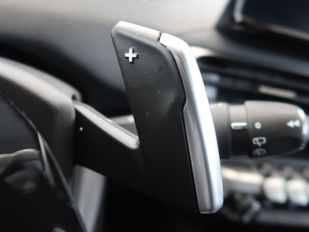 Peugeot 5008 SUV / Terénní 1,5 l 96 kw