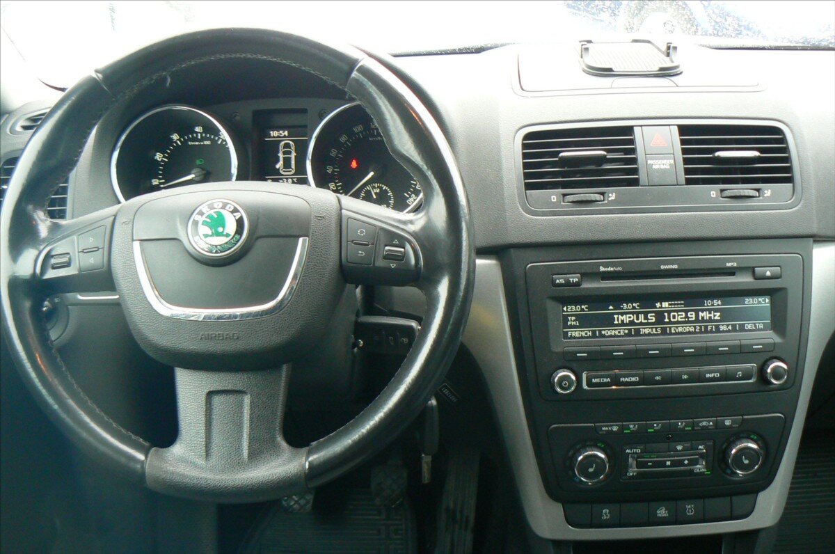 Škoda Yeti SUV / Terénní 1,8 l 118 kw