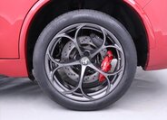 Alfa Romeo Stelvio SUV / Terénní 2,9 l 375 kw