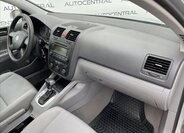 Volkswagen Golf Hatchback 1,6 l 85 kw