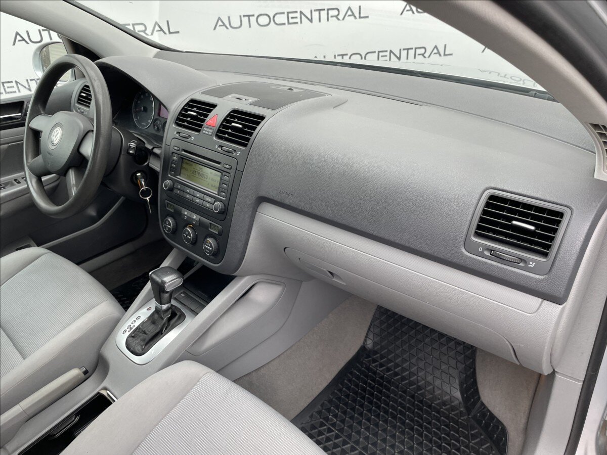 Volkswagen Golf Hatchback 1,6 l 85 kw