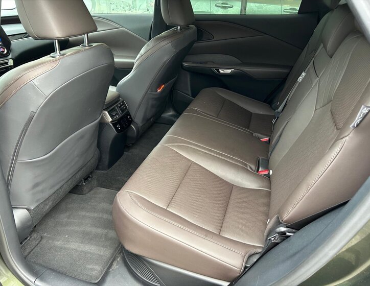 Lexus RX 350h SUV / Terénní 2,5 l 179 kw