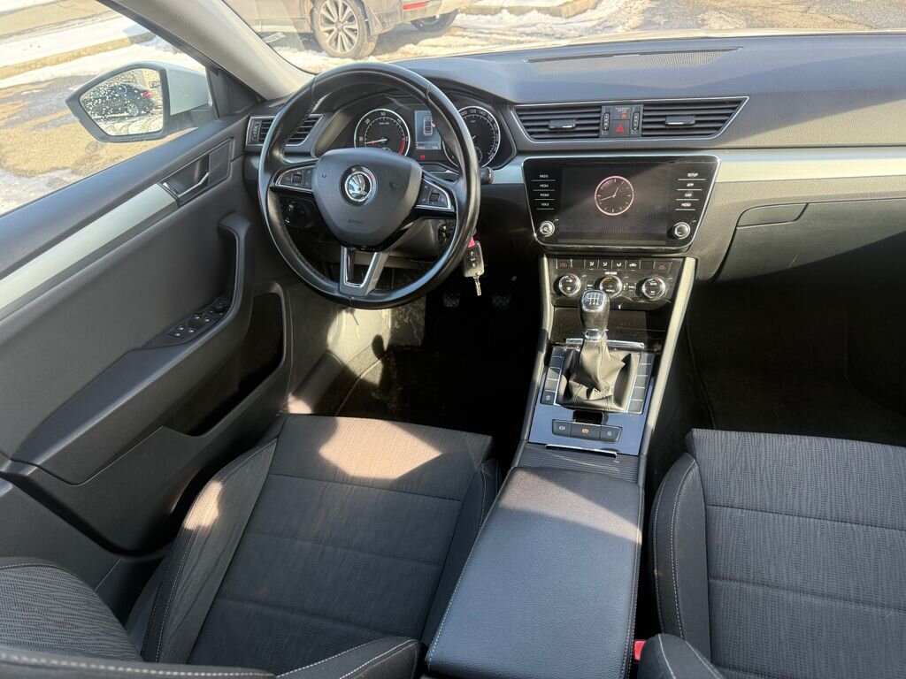 Škoda Superb Liftback 2,0 l 110 kw