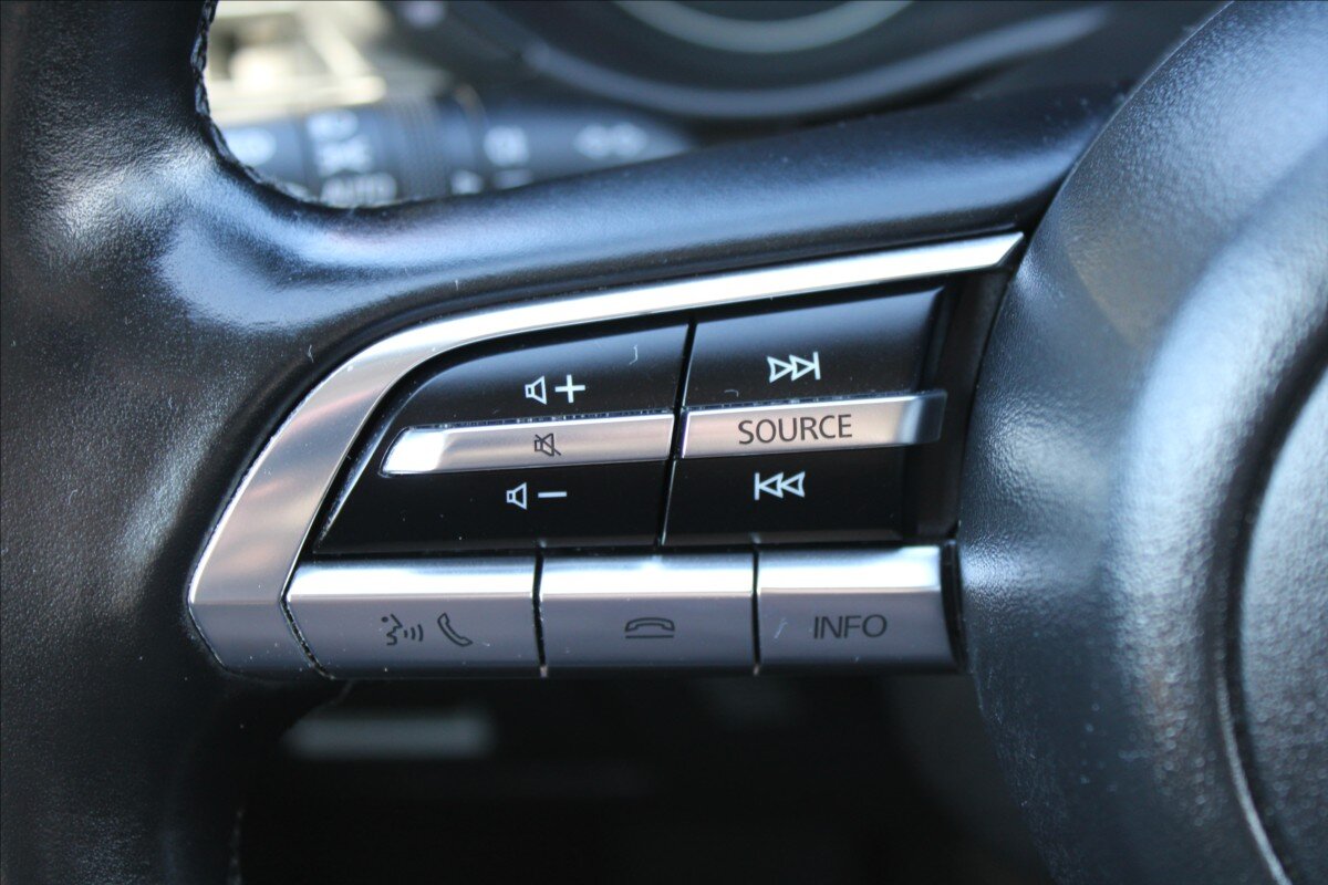 Mazda 3 Sedan / Limuzína 2,0 l 110 kw